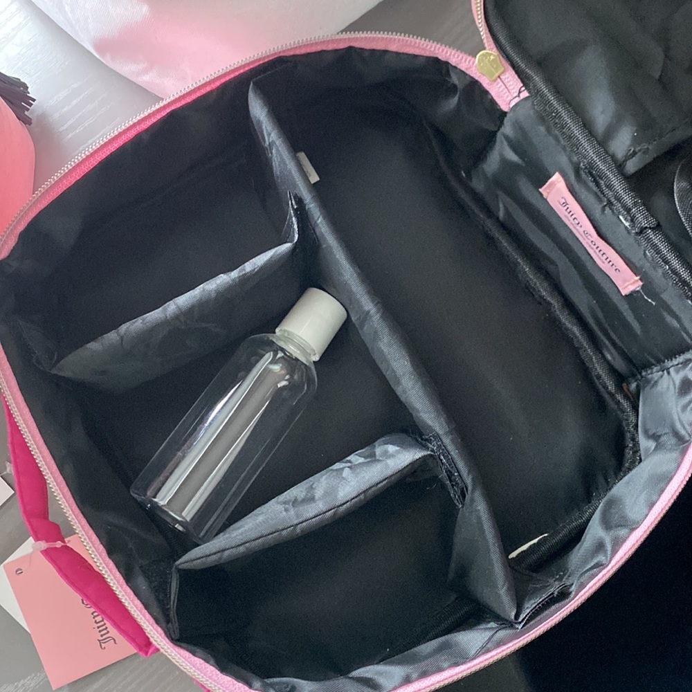 Juicy Couture Pink Cosmetic Bag - Picture 7 of 7